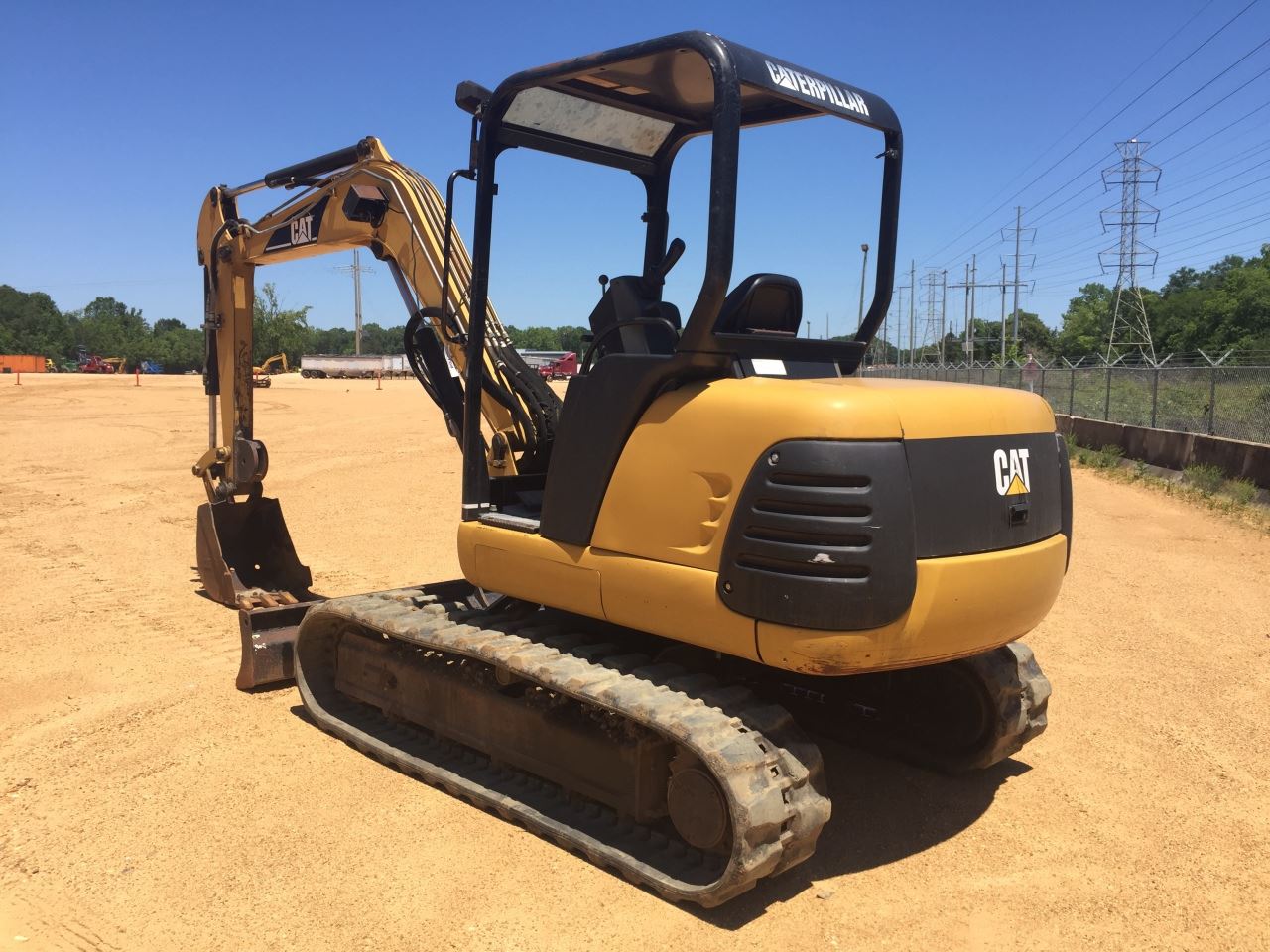 Cat 3034 części silnikowe z minikoparek Caterpillar